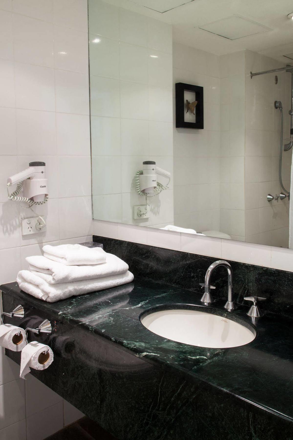 Gateway Hotel Port Moresby Kültér fotó