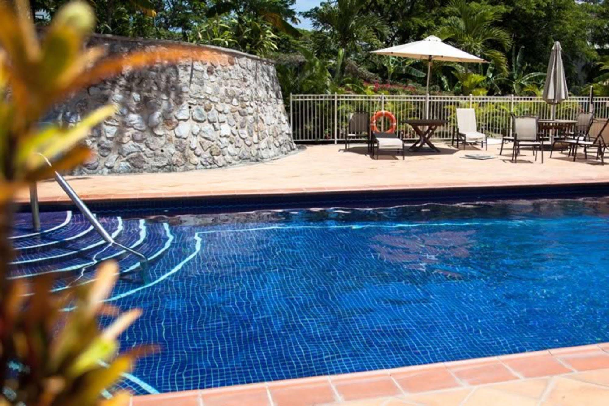 Gateway Hotel Port Moresby Kültér fotó