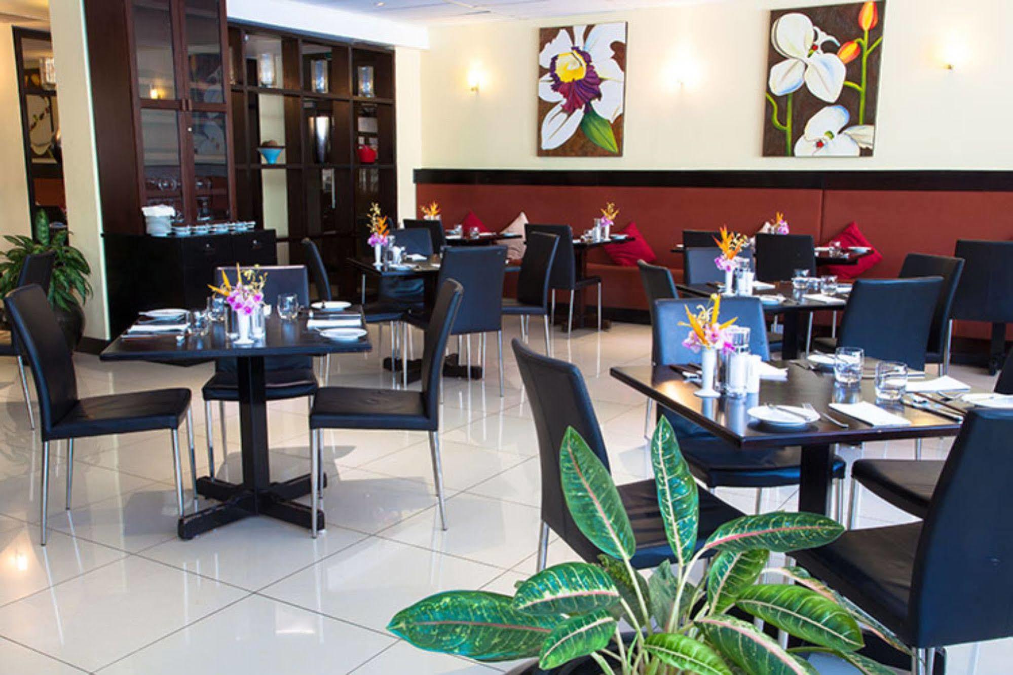 Gateway Hotel Port Moresby Kültér fotó